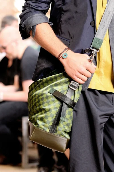 Look 31